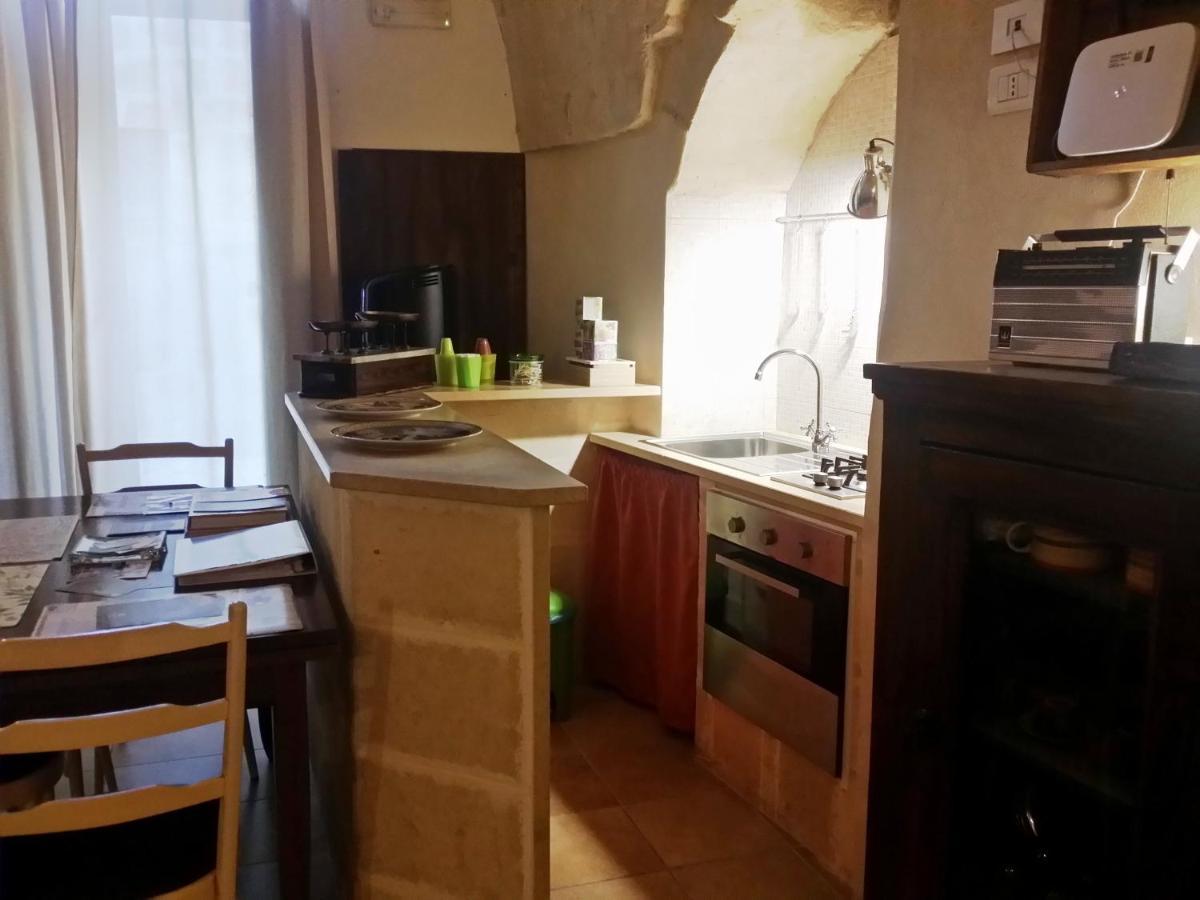 Matera In Medio Villa Eksteriør billede