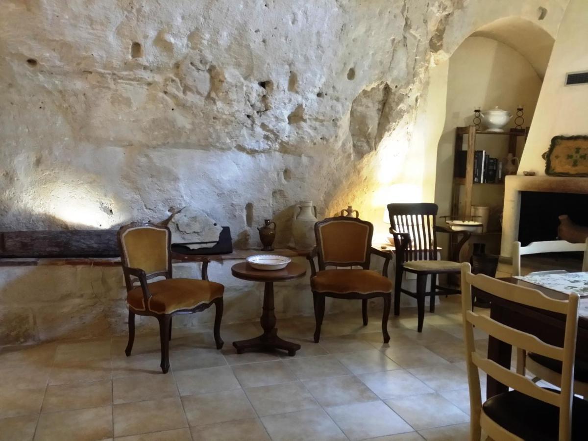Matera In Medio Villa Eksteriør billede