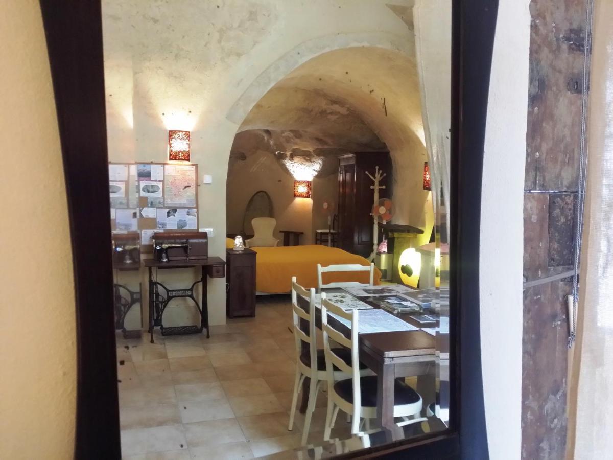 Matera In Medio Villa Eksteriør billede