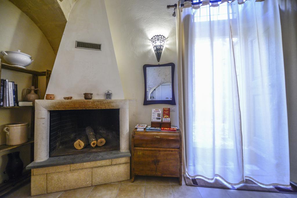 Matera In Medio Villa Eksteriør billede