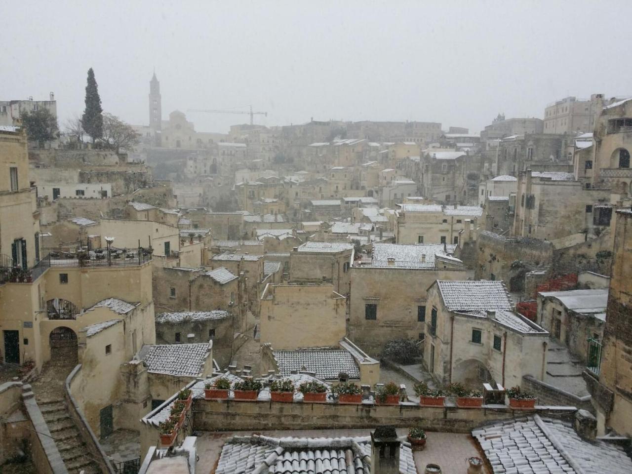 Matera In Medio Villa Eksteriør billede